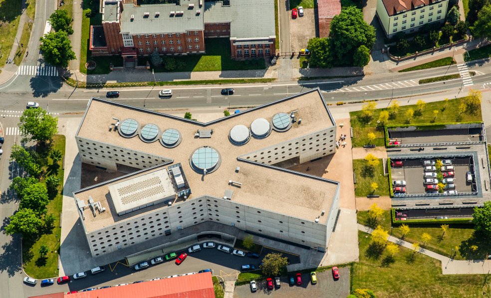 hradec-kralove-library-relies-on-gfi-archiver